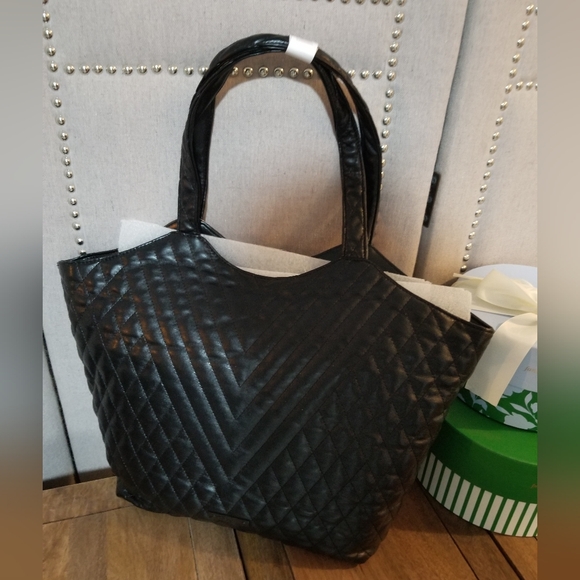 Aldo Zinia Black Quilted Women's Tote Bag - Picture 4 of 16